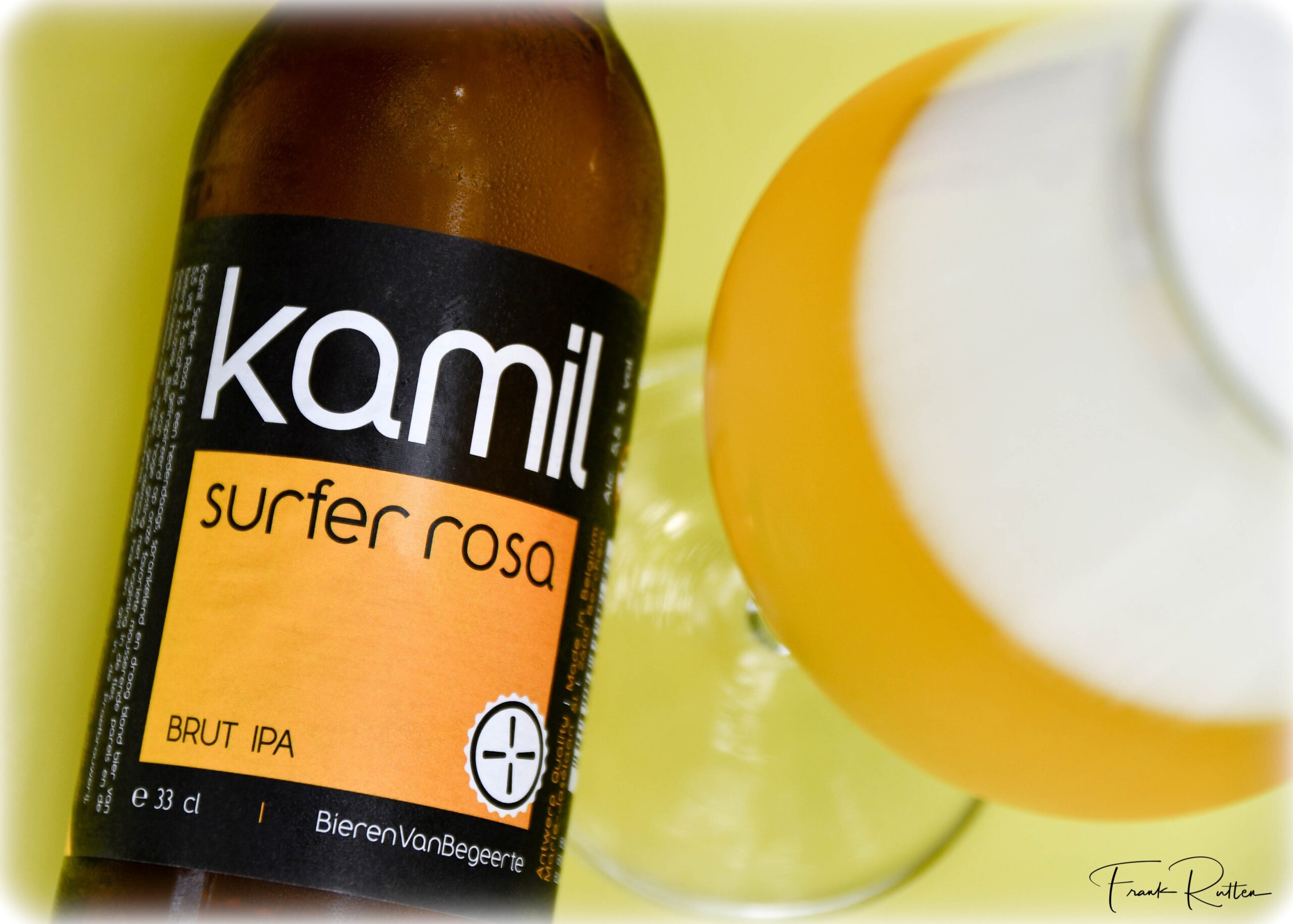 Kamil Surfer Rosa 33.jpg